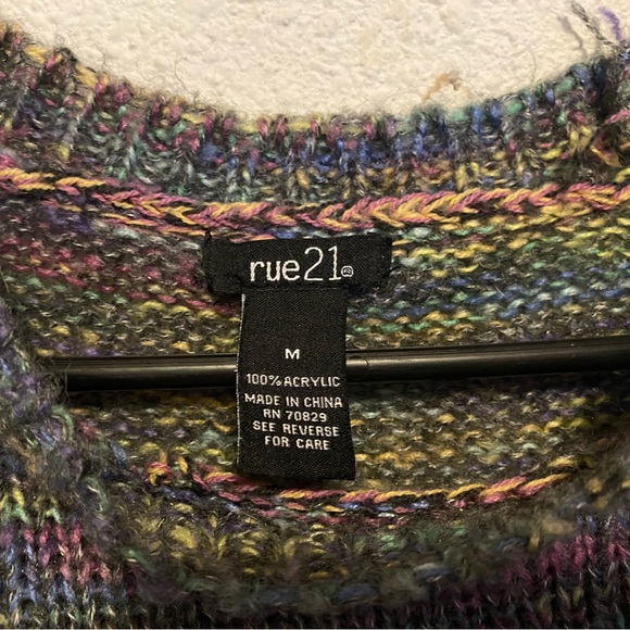 colorful acrylic knit balloon sleeve relaxed sweater - retro - rue21 - Picture 3 of 5